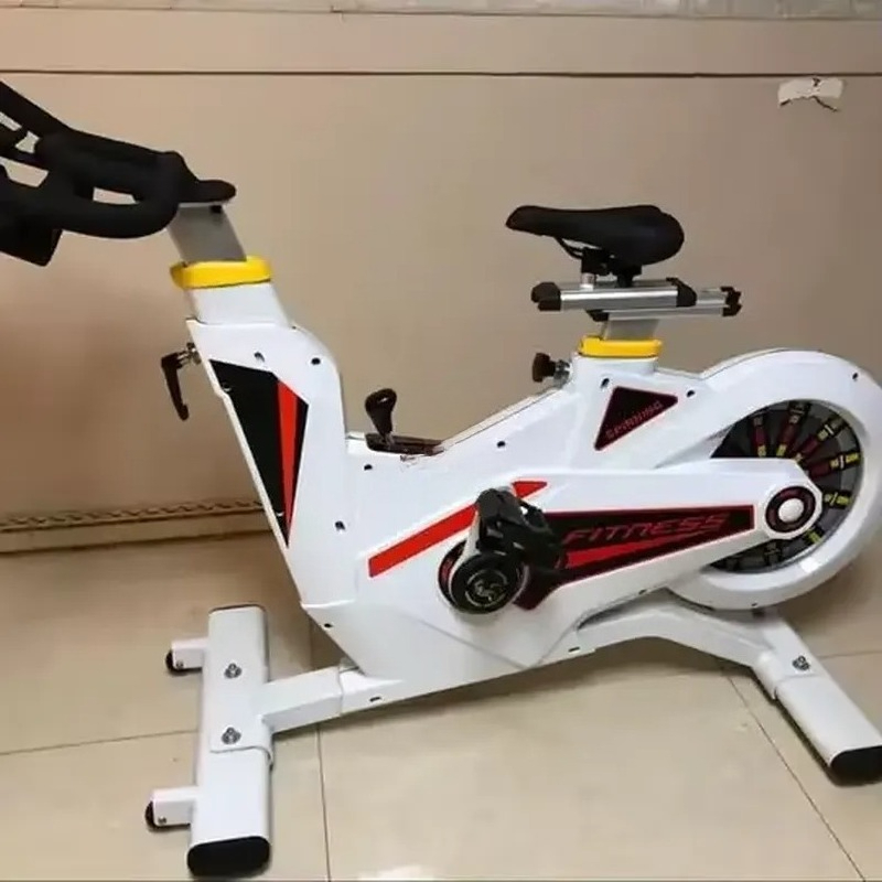 Cyclette Commerciale per Spinn - Home Gym Fitness recensione e prezzo